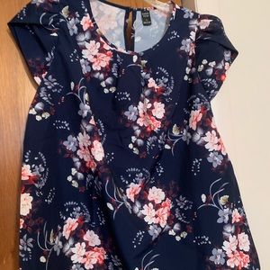 New Emery Rose size L